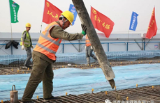 潍烟高铁开始全面制梁，线上工程全面施工