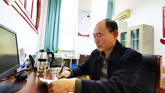 我的思政课老师 | 曹云升：交院“活化石”，要站好最后一班岗