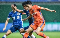 雨战！山东泰山1-1河南队连胜遭终结，蒿俊闵替补上场