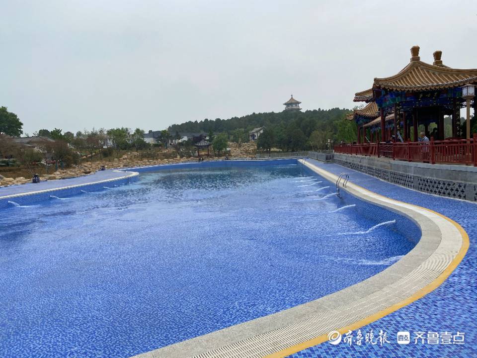 最新修缮的游泳池▲虎山公园已重建,虽不再有老虎,但抹不去我们行中
