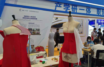 智能制造+能工巧匠，山东科技职业学院亮相职教博览会