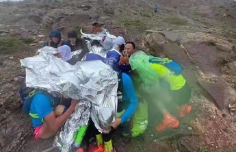 亲历者回忆甘肃马拉松事故：天气突变，十指无知觉舌头也冰凉