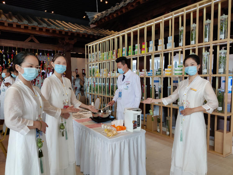 博鳌看中医②丨绽放中医魅力，博鳌亚洲论坛全球健康论坛（组图）
