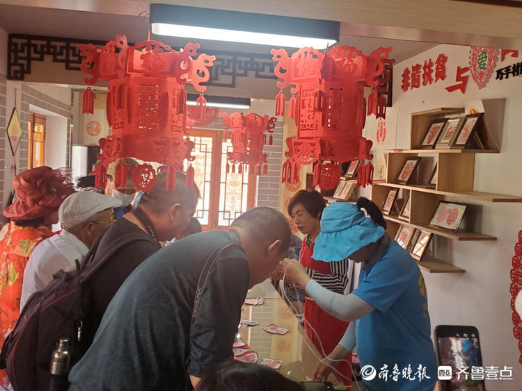 探秘大樱桃智能分拣，感受乡间艺术魅力！30余位壹粉走进福山