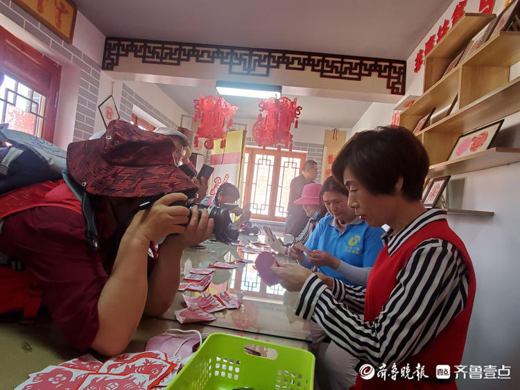 探秘大樱桃智能分拣，感受乡间艺术魅力！30余位壹粉走进福山