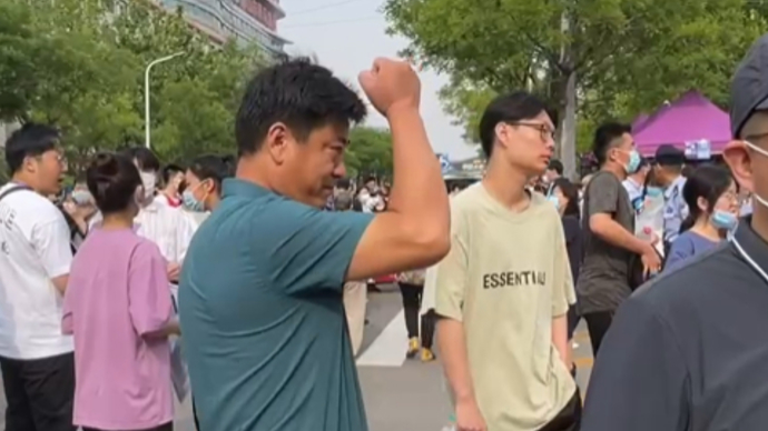 赢接·未来丨德州家长陪同考生轻松上阵