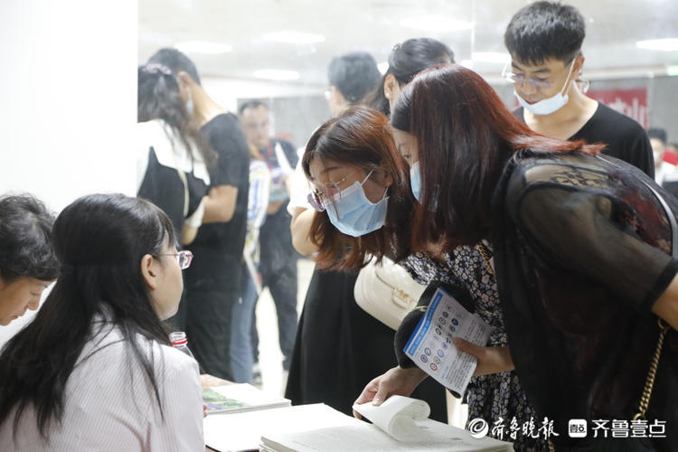 招生学校现场答疑解惑！烟台市中考招生政策宣讲咨询会成功举办