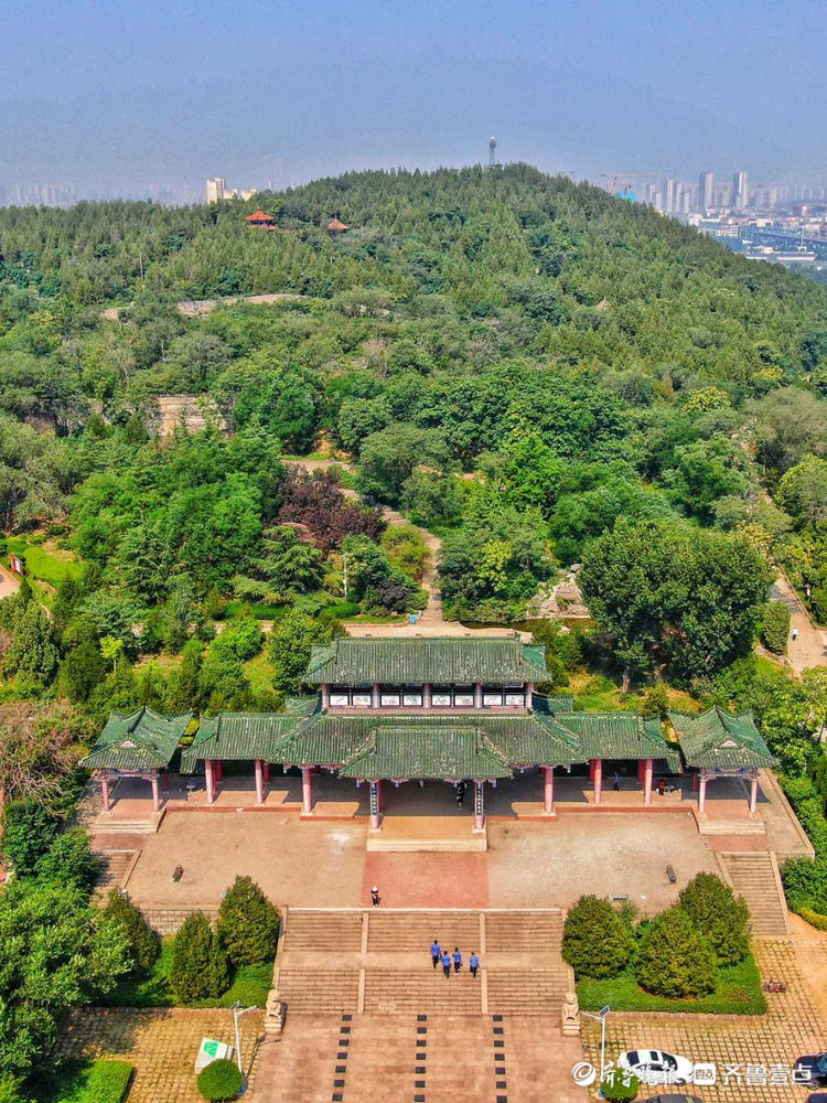 情報站|航拍!濟南鮑山公園風景美如畫,健步休閒好去處哦 - 海報新聞