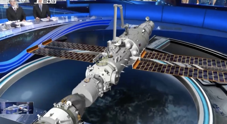 中国空间站航天员正在陆续出舱！