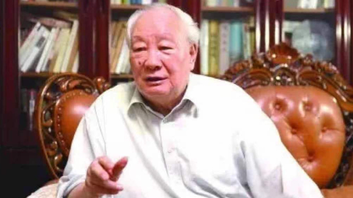 百年书信·视频｜信传友谊，苗得雨与诗友阿红之间的惺惺相惜