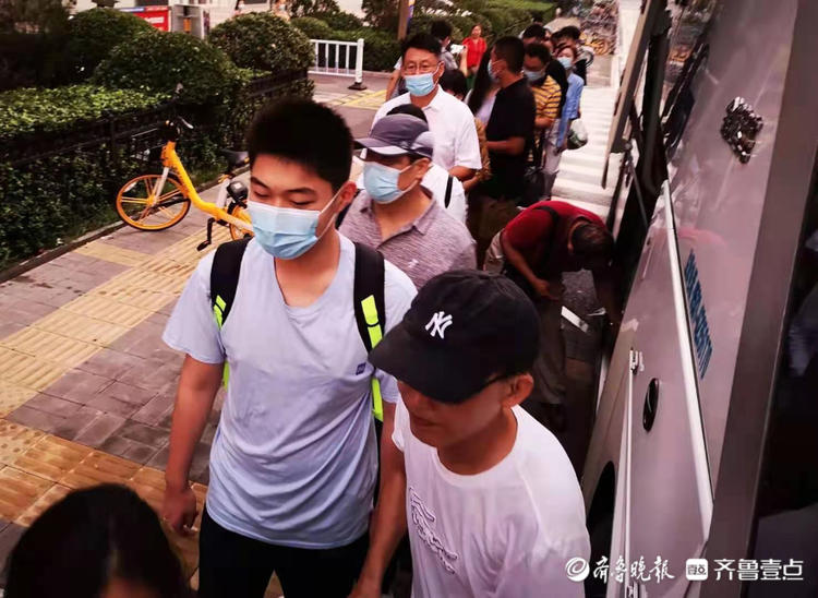 出发，壹粉已集结完毕！去海边嗨玩盛夏，南隍城岛我们来啦