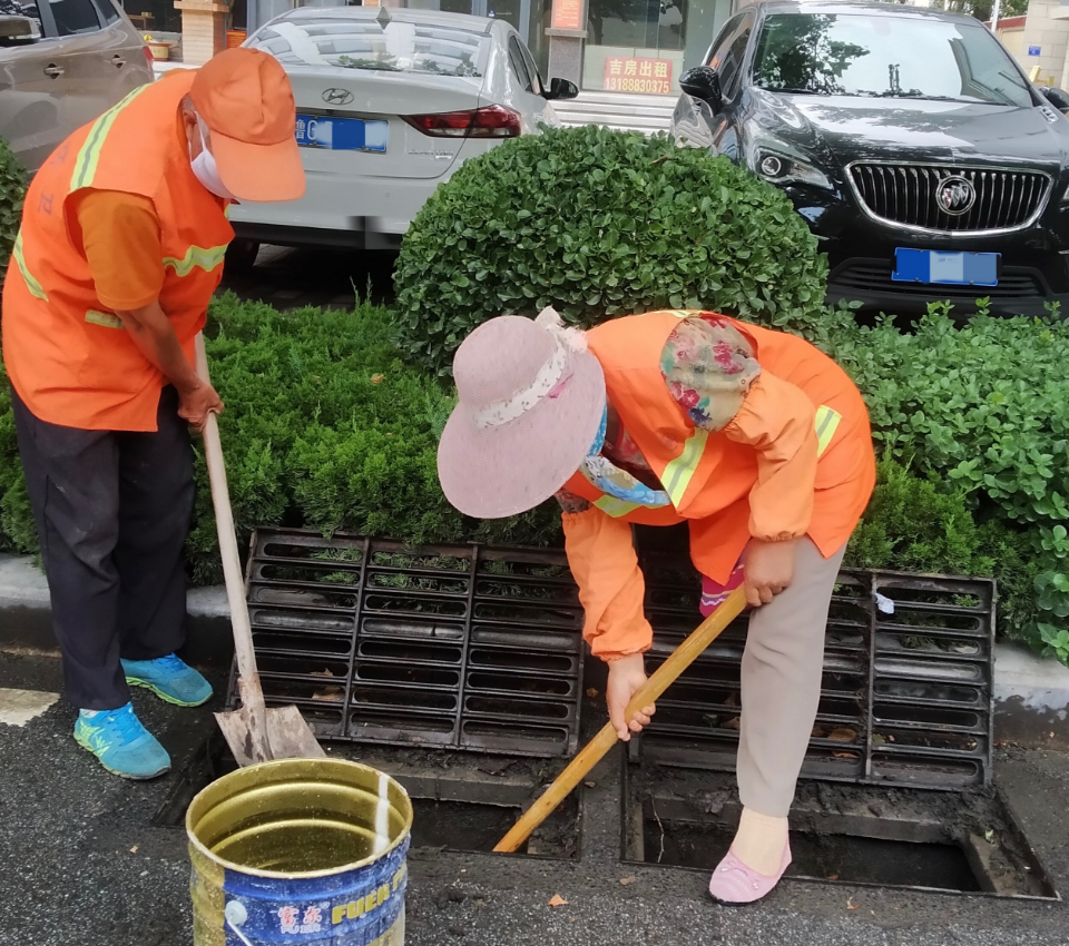 潍坊市寒亭区铺设大口径排水管道 提升排水管网通水能力