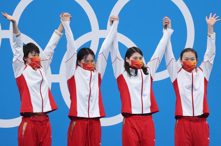 不负韶华！离家训练十一载，山东姑娘杨浚瑄奥运摘金