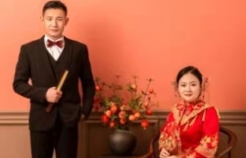 还记得去年千佛山相亲大会的“李荣浩”吗，他要结婚啦！恭喜！