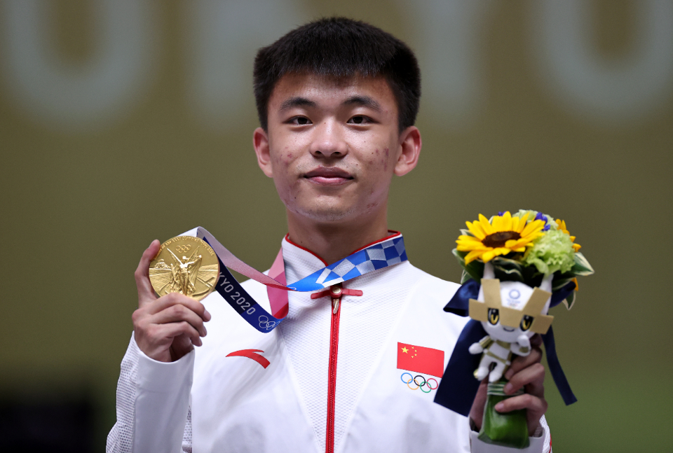 张常鸿夺金后心情只剩“特别激动”，最想吃妈妈做的排骨包子