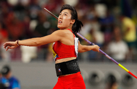 强势破局！吕会会、刘诗颖双双晋级标枪决赛