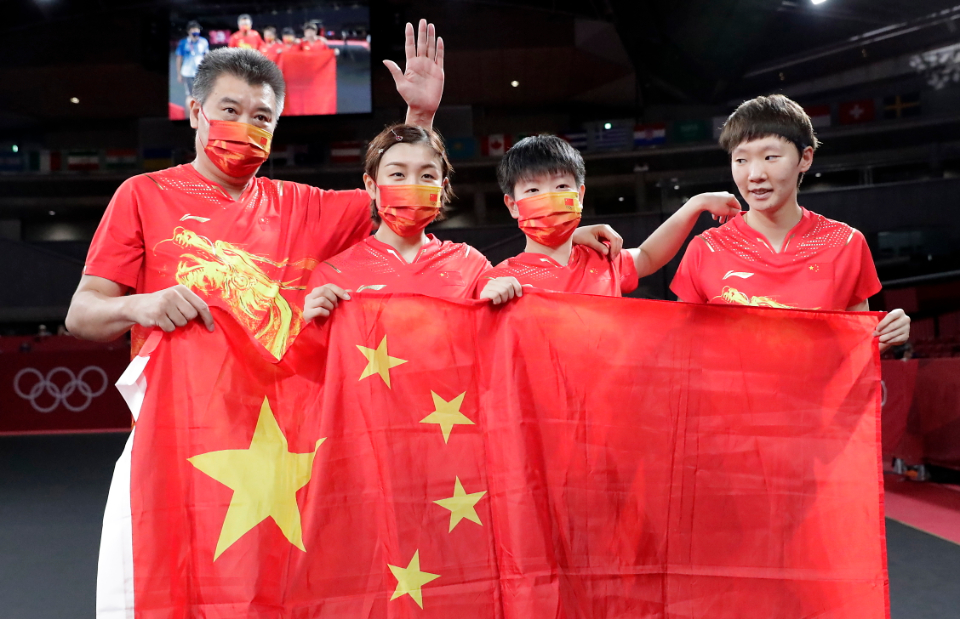 陈梦领衔乒乓球女团奥运四连冠，赛后直言：“我蹭了个冠军”