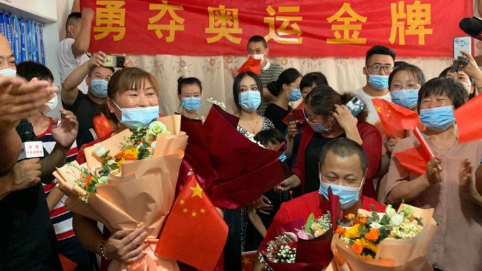 果然视频|孙梦雅启蒙教练：高兴激动，就像自己的孩子一样