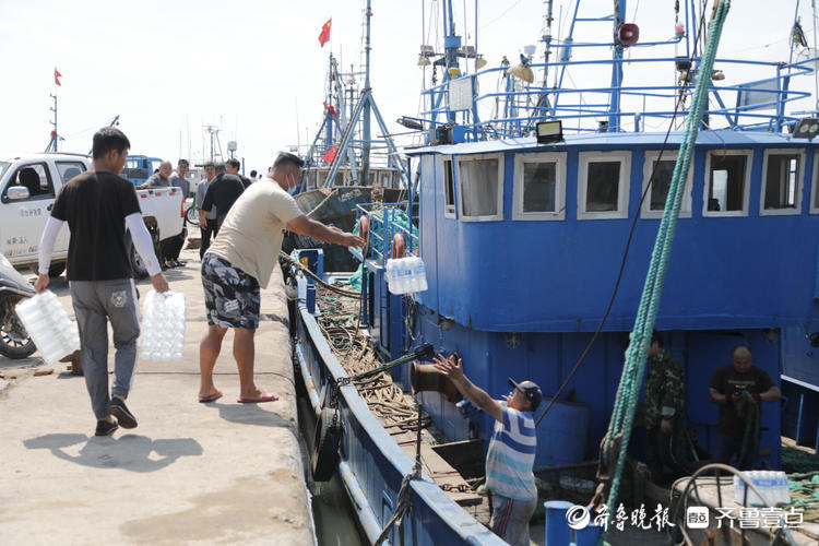 追"鲜"！烟台初旺渔港渔民整装待发
