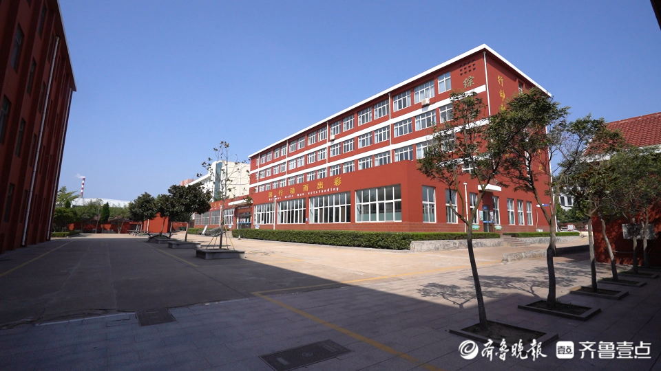 飞阅校园 | 日照经济技术开发区中学：立德树人，幸福起点