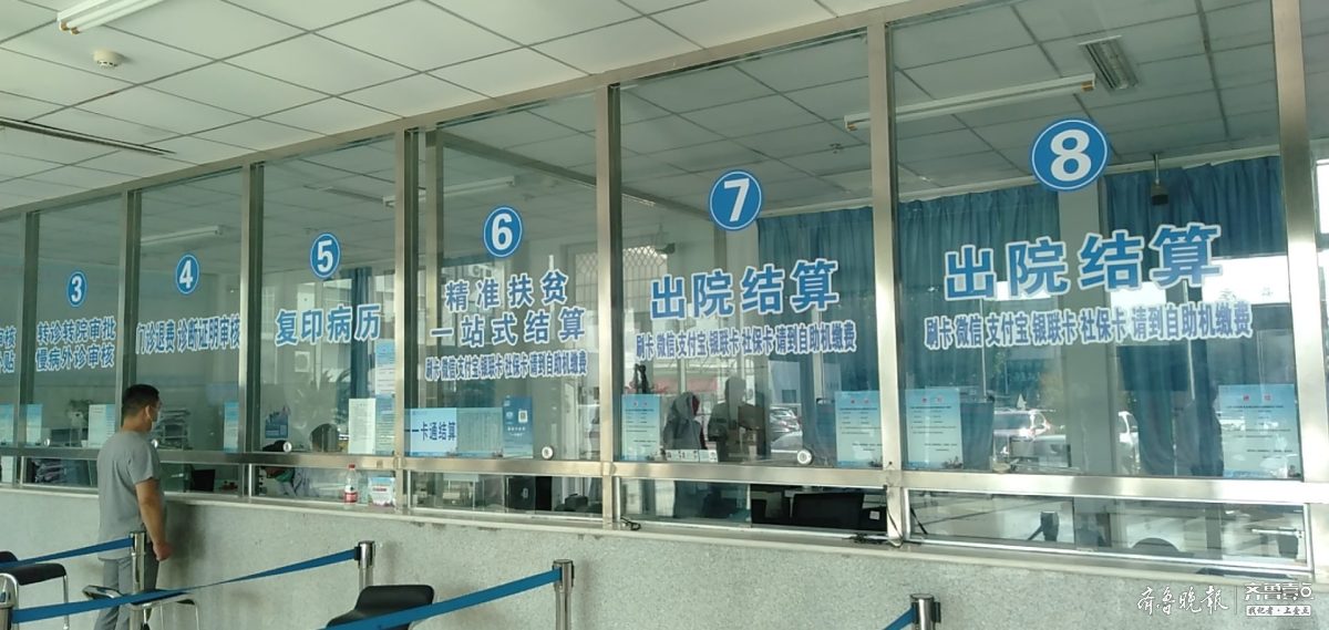 家住嘉祥县卧龙山街道的刘老先生因突发脑梗塞在嘉祥县第一人民医院