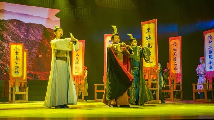 果然视频｜忠义豪情，与国同梦， 梁山这场水浒舞台剧燃爆了！