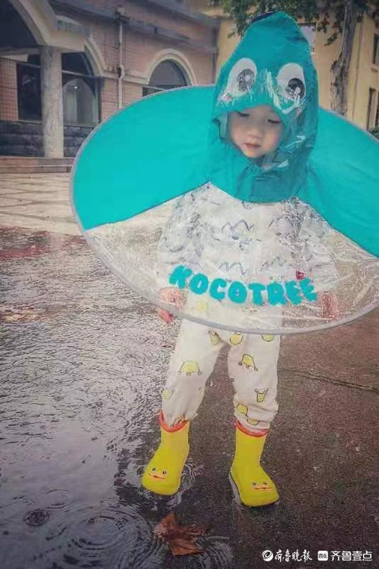 中秋悦|家有小屁孩——雨中戏水