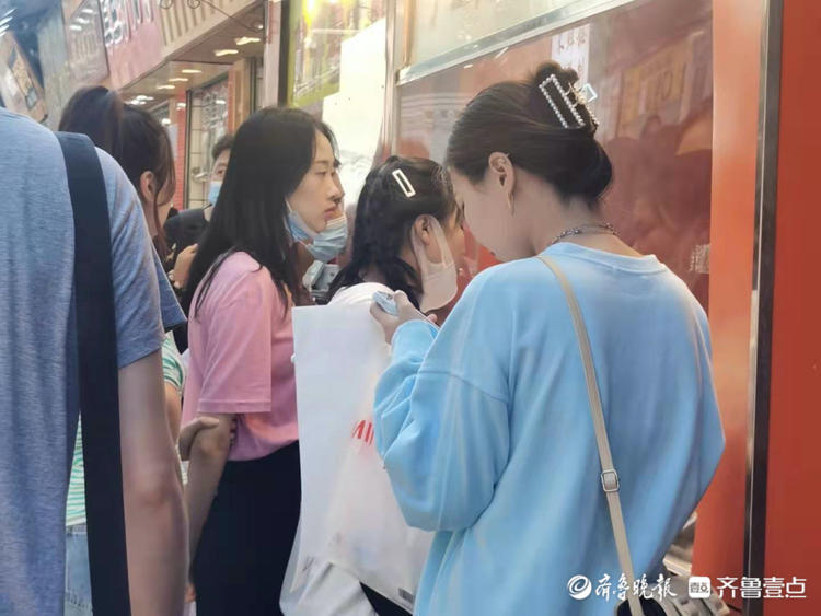 中秋悦|假期里的芙蓉街，人头攒动格外热闹