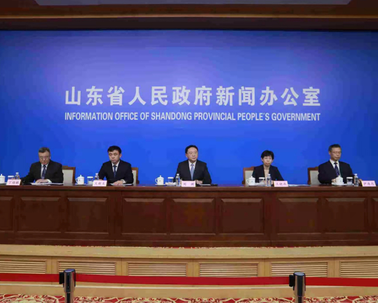 近日，国务院台办、国家发改委、工信部联合函复省政府，同意在山东济北经济开发区设立国家级“海峡两岸新旧动能转换产业合作区”。为何落户在这里，有哪些发展优势？记者带你了解一下。