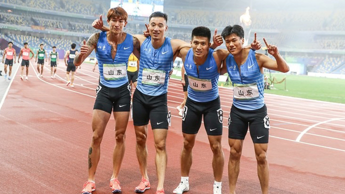 果然视频|最后30米超苏炳添团队，最后一棒是鲁东大学大二学生
