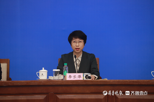 发布会上,聊城市委副书记,市长李长萍说,聊城提出"把群众的事当成天大