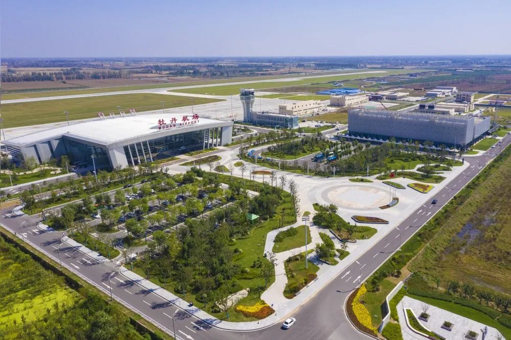 本周末菏泽牡丹机场将新增两条航线