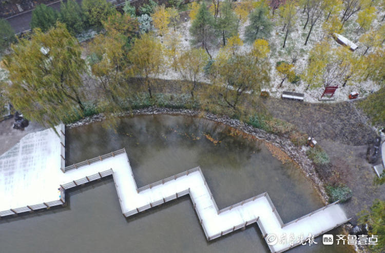 壹点图集｜初雪！潭溪山漫天雪花，这是一场深秋与初冬的相会