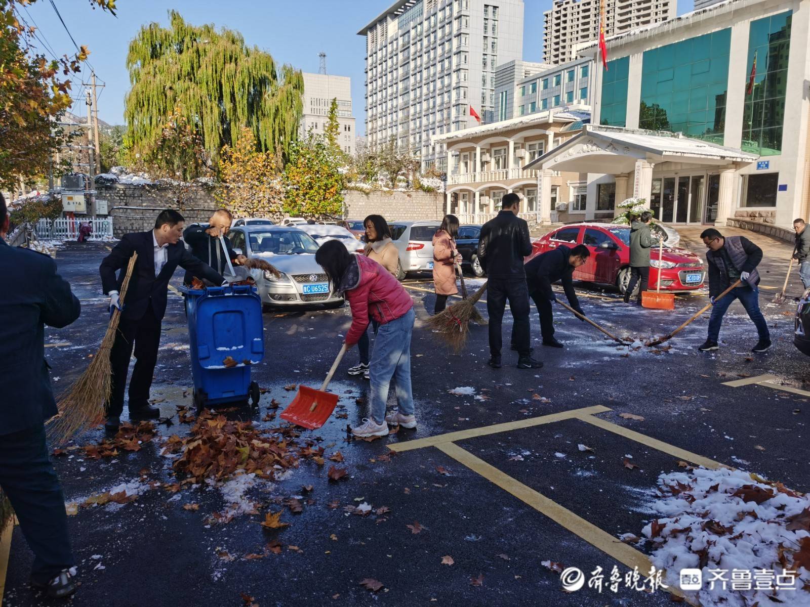 战冰雪 保安全！博山区各部门各镇街清雪除冰保畅通
