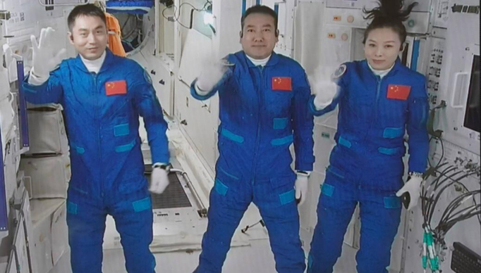 壹直播|上课！“天宫课堂”第一课开讲啦！