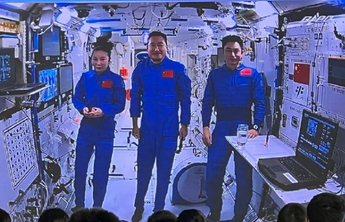 壹点海报|一起温习“天宫课堂”第一课！