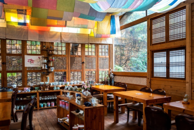 踏寻江华岛山寺中的茶馆感受韩国仁川宁静的茶香空间