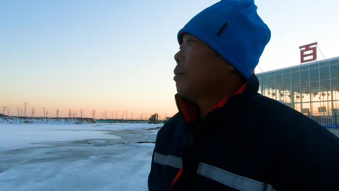 果然视频·寒战｜德州造雪者：一干一宿，气温越低心里越高兴！