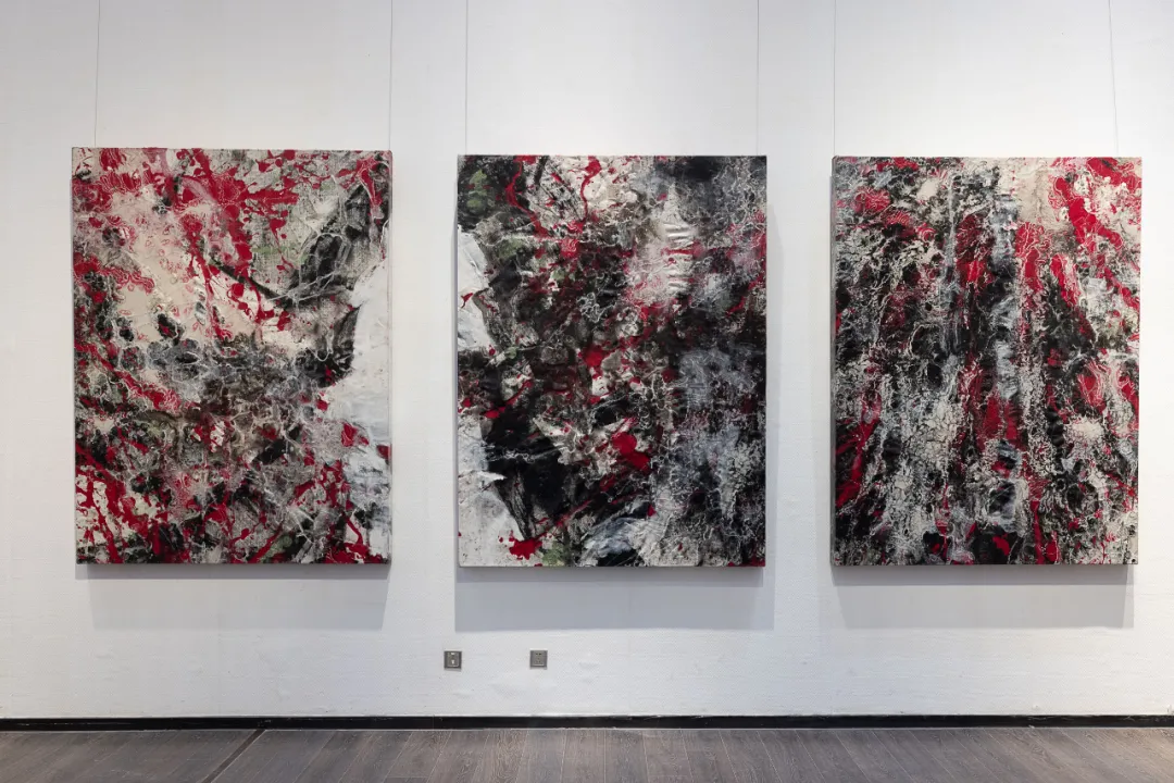 袁海龙的艺术展向善于山东出版美术馆开幕