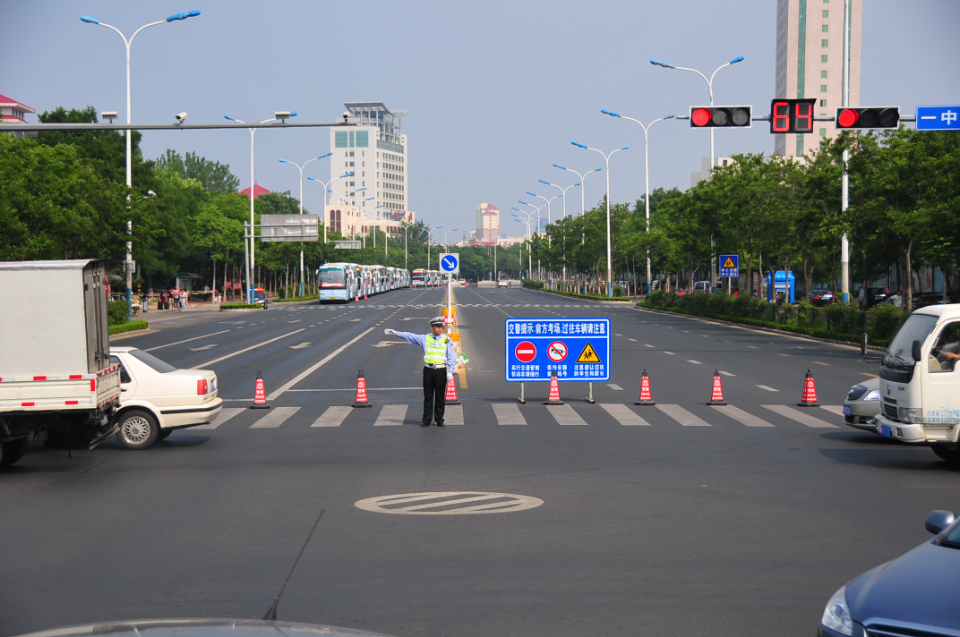 2022年普通高考夏季外语听力考试期间部分道路实行交通管制