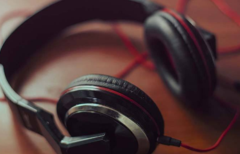 齐鲁早报|青海发生6.9级地震；山东夏季高考外语听力考试开考