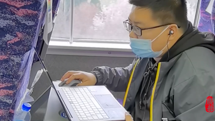 《青年说》“主角们”寄语栏目组：期待带给我们更多的新知和洞见