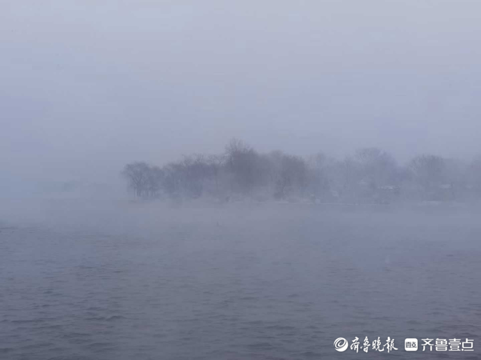 情报站|烟波浩渺宛如仙境！雪中的济南大明湖有多美？一起看看吧