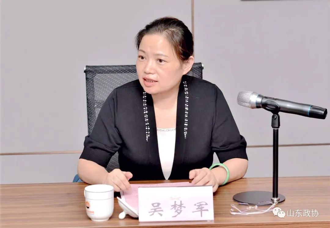 强省有我·代表委员故事｜协商议事室，履职新平台