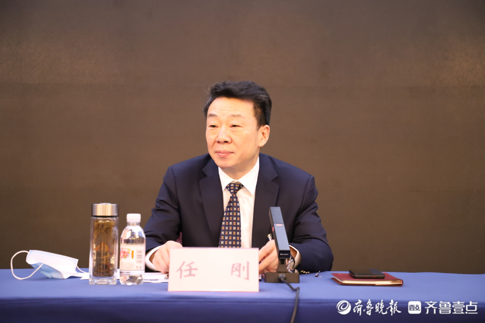 省人大代表临沂市委书记任刚守好一排底线重点方面求突破见实效