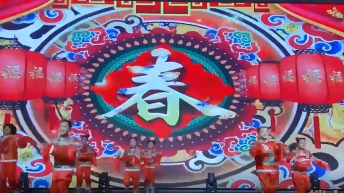 2022如虎添壹•端上春晚|虎虎生威！喜娃闹春陪您过大年