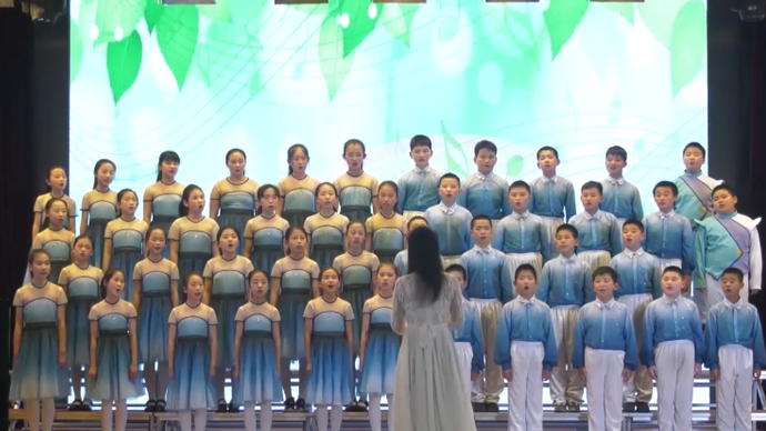 2022如虎添壹·端上春晚|甜美！童声唱响《夜空中最亮的星》