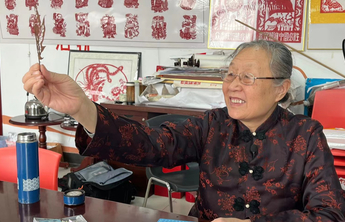 我和我的家乡｜济南非遗叶雕：一叶一雕，刻出虎年别样风味