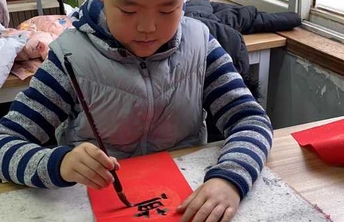 壹粉看冬奥|萌娃壹粉写春联为北京冬奥会送祝福，舞墨庆新春