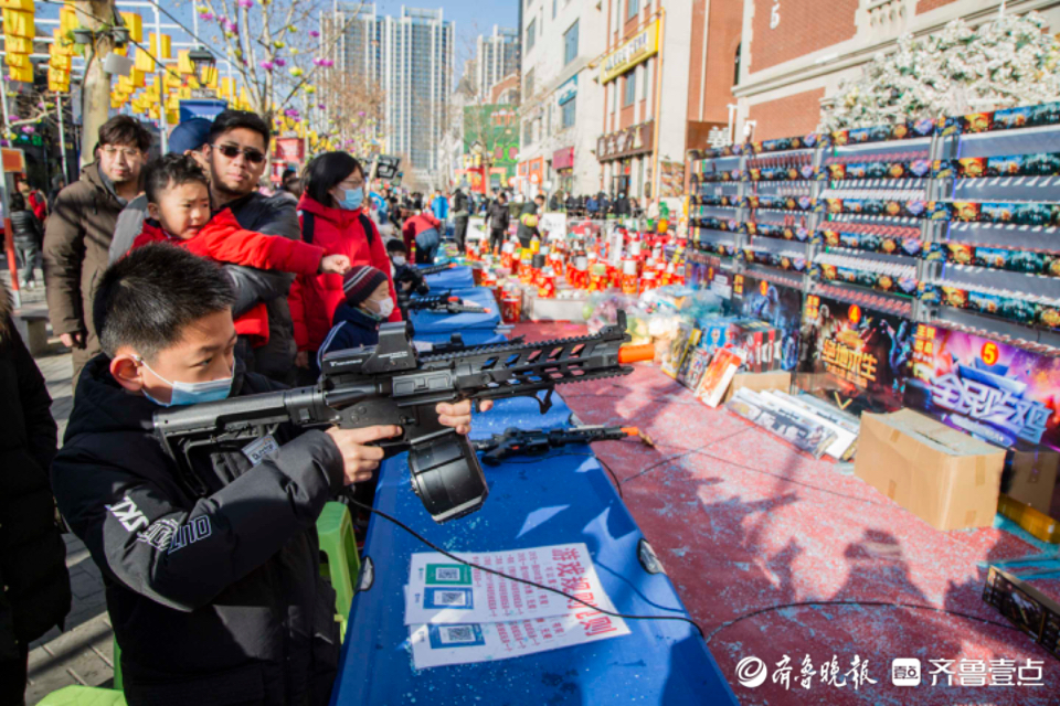 壹粉过大年|虎虎生威！济南民俗盛宴年味浓，市民玩的不亦乐乎！